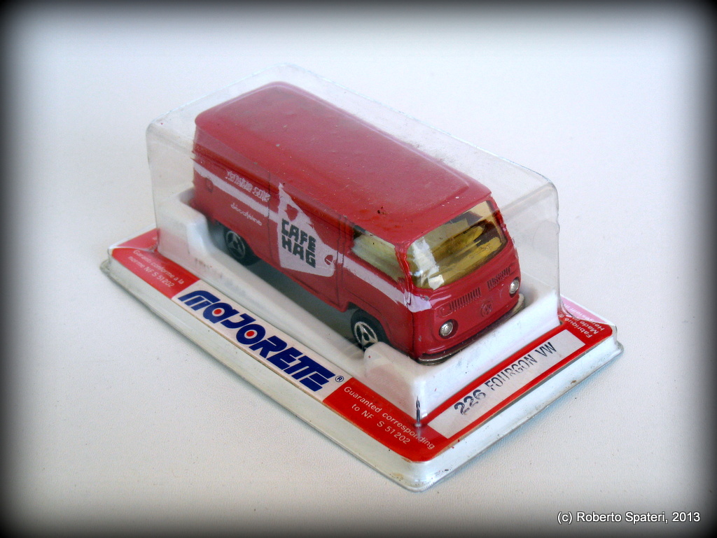Majorette Volkswagen T2 Fourgon (n.244-A)